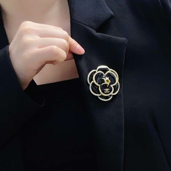 Picture of Chanel Brooch _SKUChanelBrooch1lyx703293